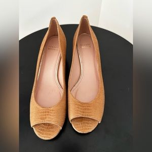 Stuart Weitzman Nude/Dusty Pink Low Wedges